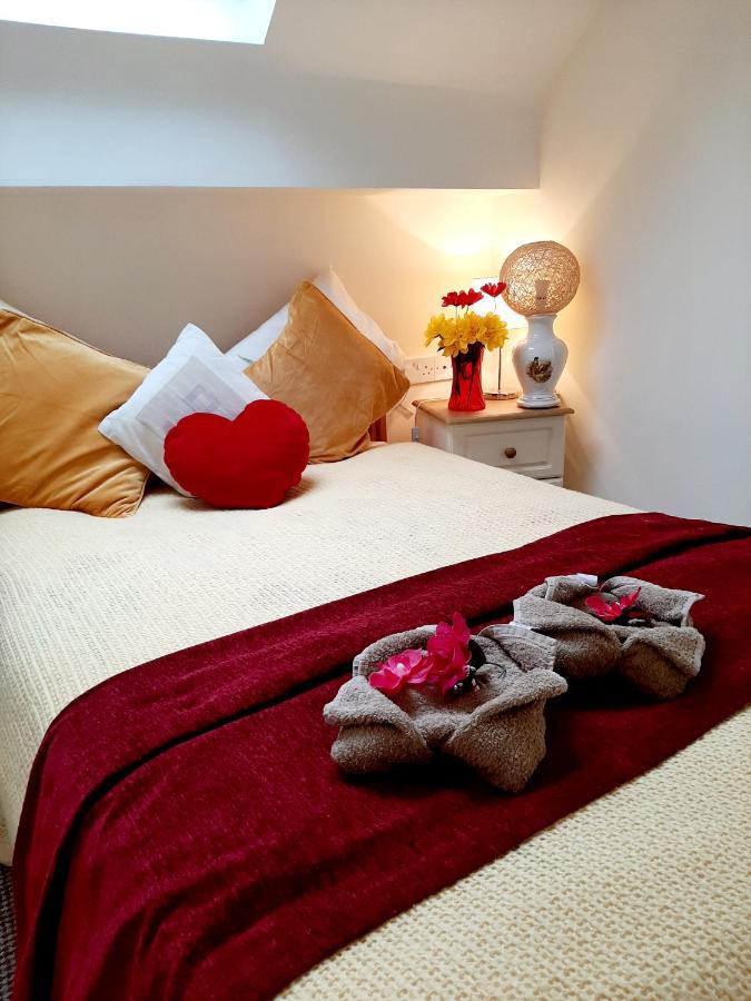 Main Street Apartment Carrick on Shannon Eksteriør bilde